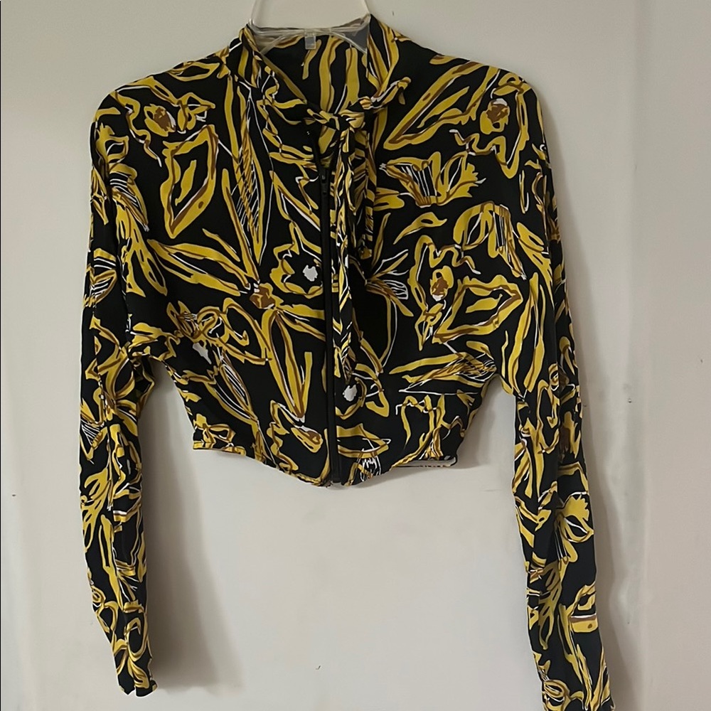 Diane Von Furstenberg vintage  Black and Yellow Blouse